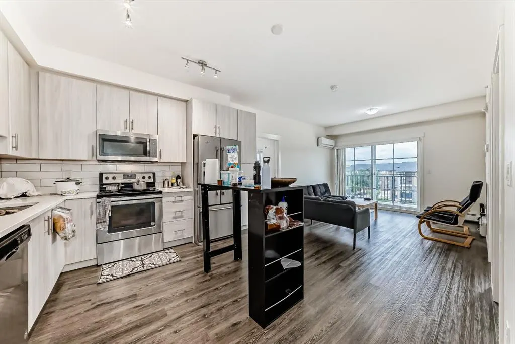 215 Legacy Boulevard SE, #4408