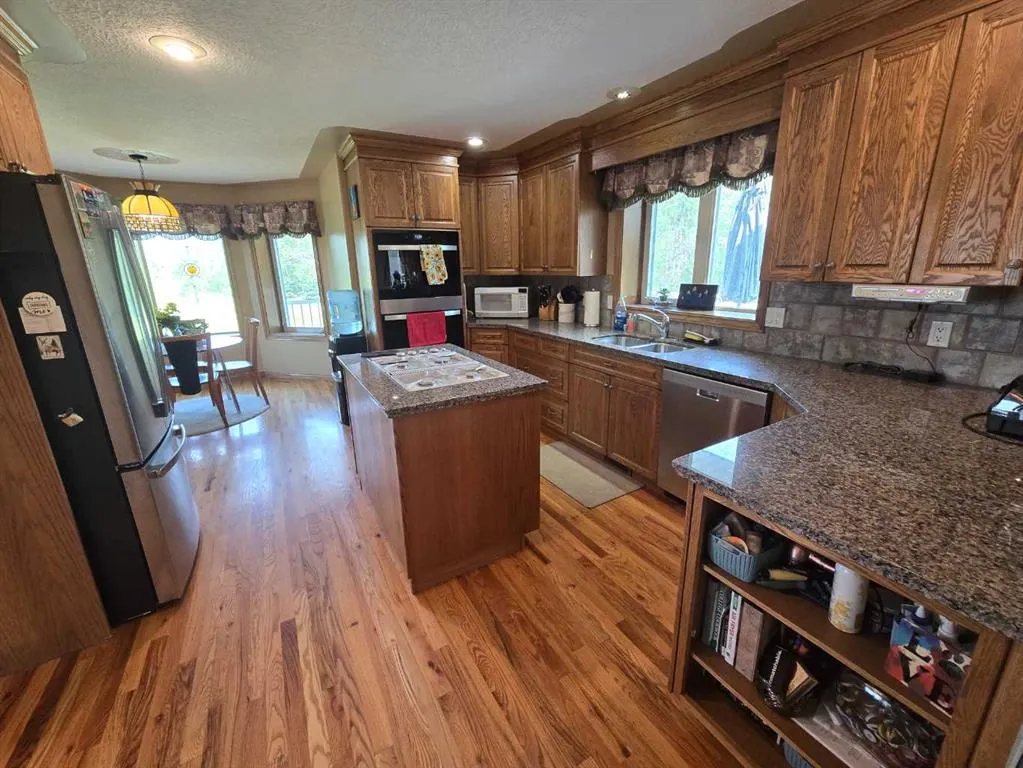 28244 Highway 590