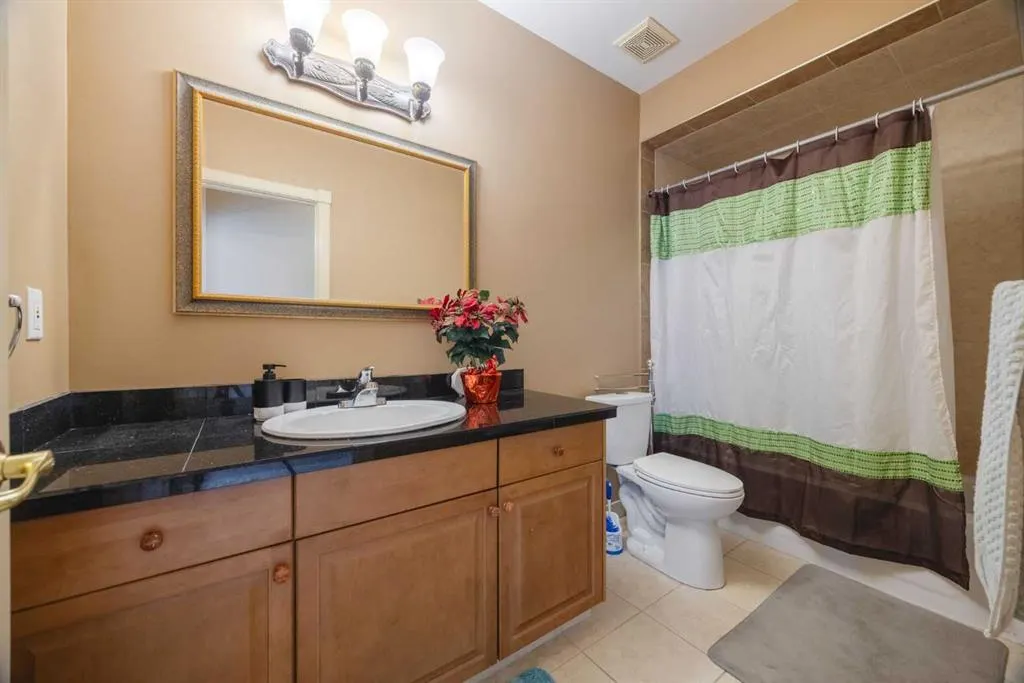 99 Arbour Vista Road NW