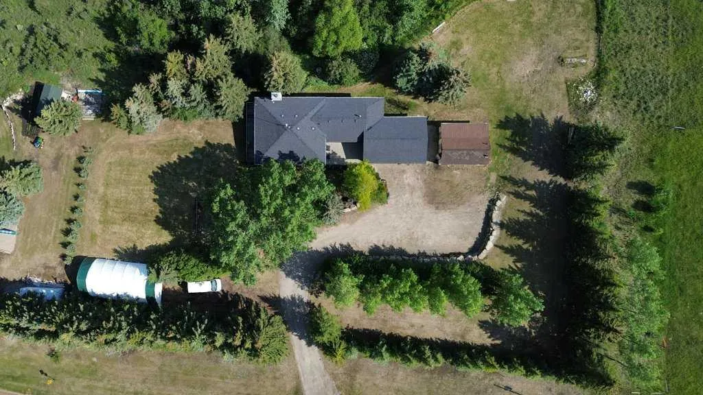 23140 Township Road 272