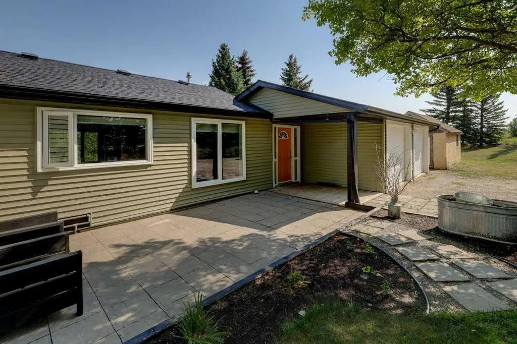 23140 Township Road 272