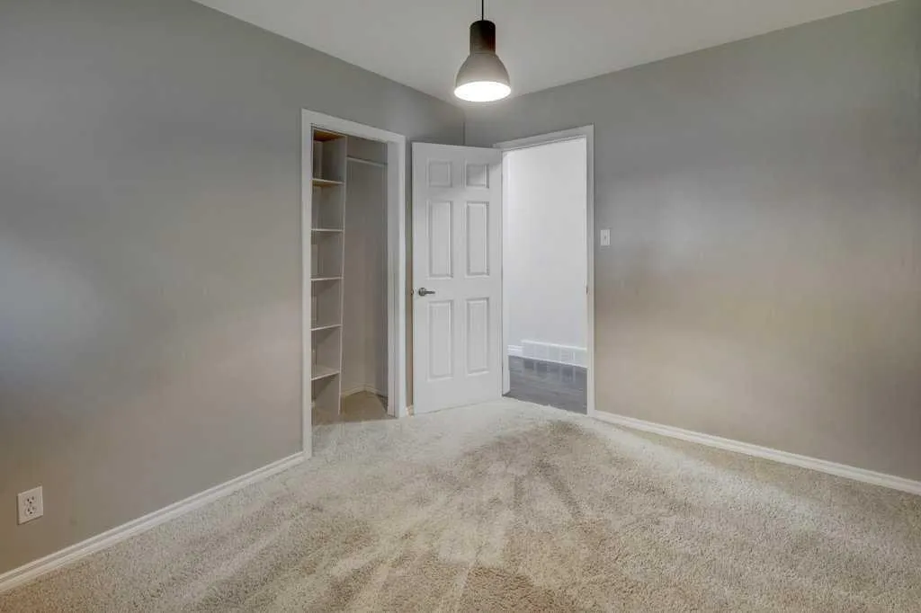 23140 Township Road 272