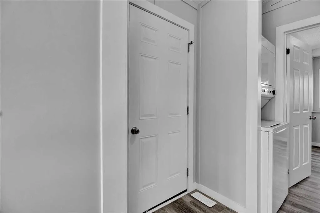 2106 50 Street SE, #27