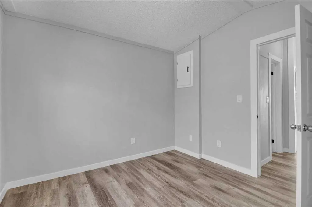 2106 50 Street SE, #27
