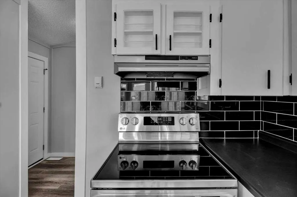 2106 50 Street SE, #27