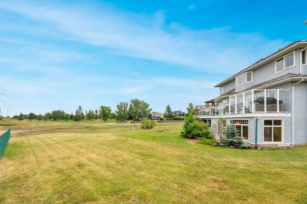 517 Lakeside Greens Place