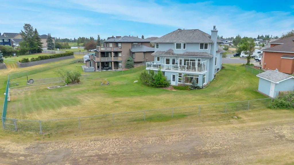 517 Lakeside Greens Place