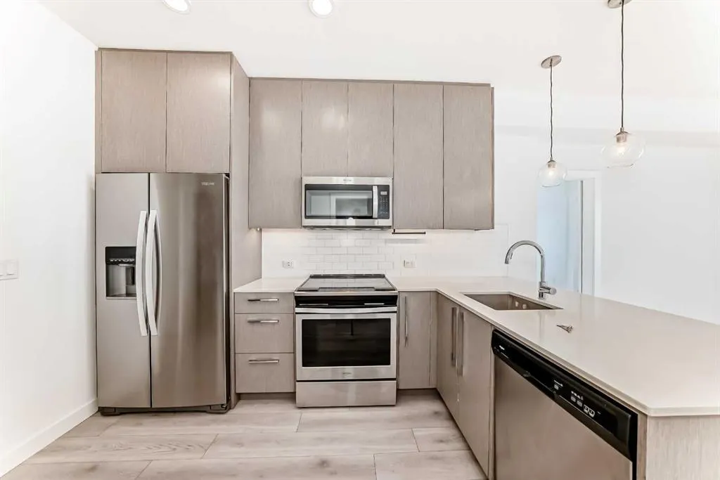 76 Cornerstone Passage NE, #1303