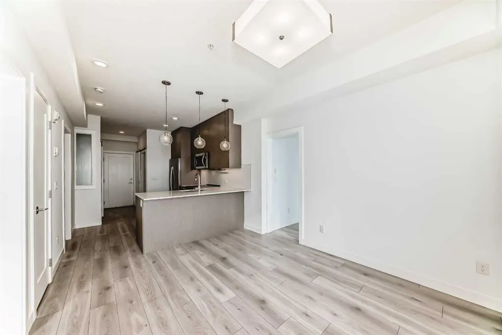 76 Cornerstone Passage NE, #1303