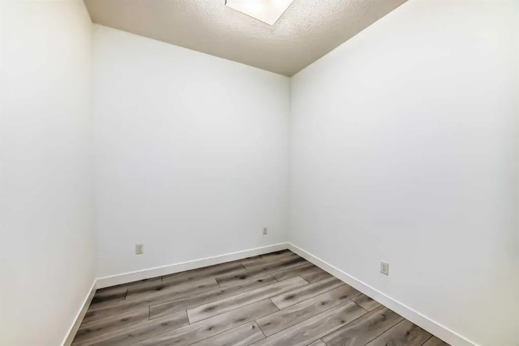 76 Cornerstone Passage NE, #1303