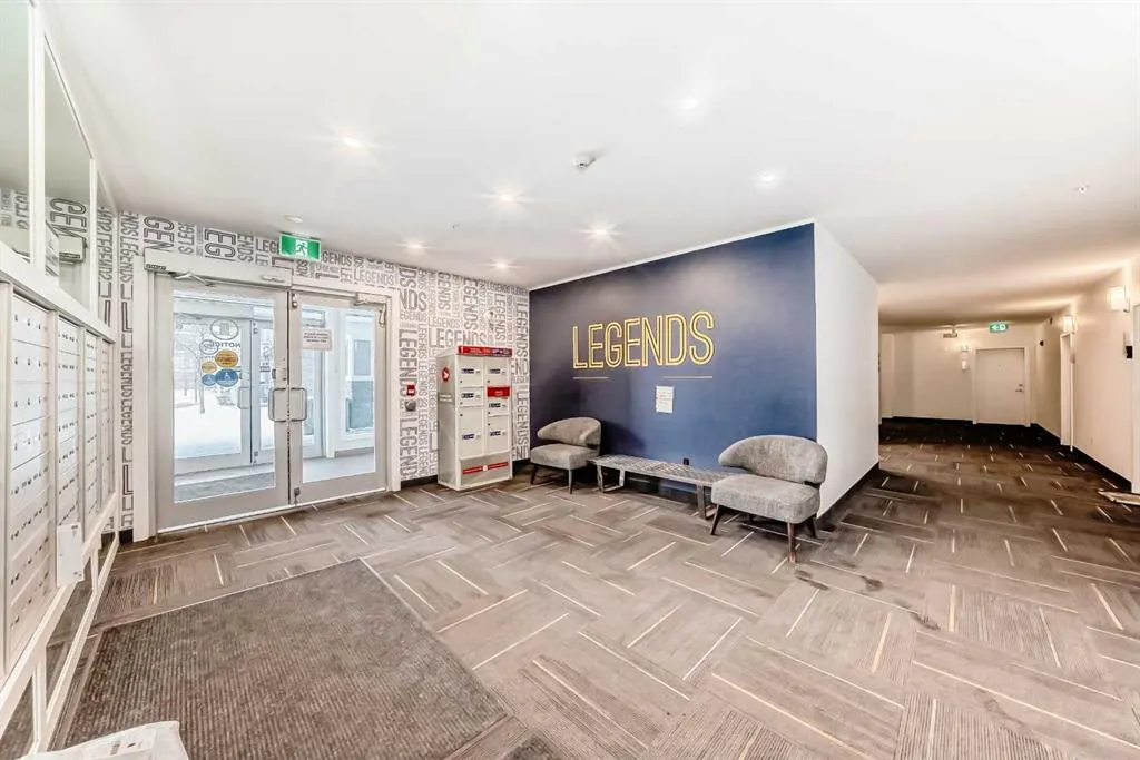 76 Cornerstone Passage NE, #1303