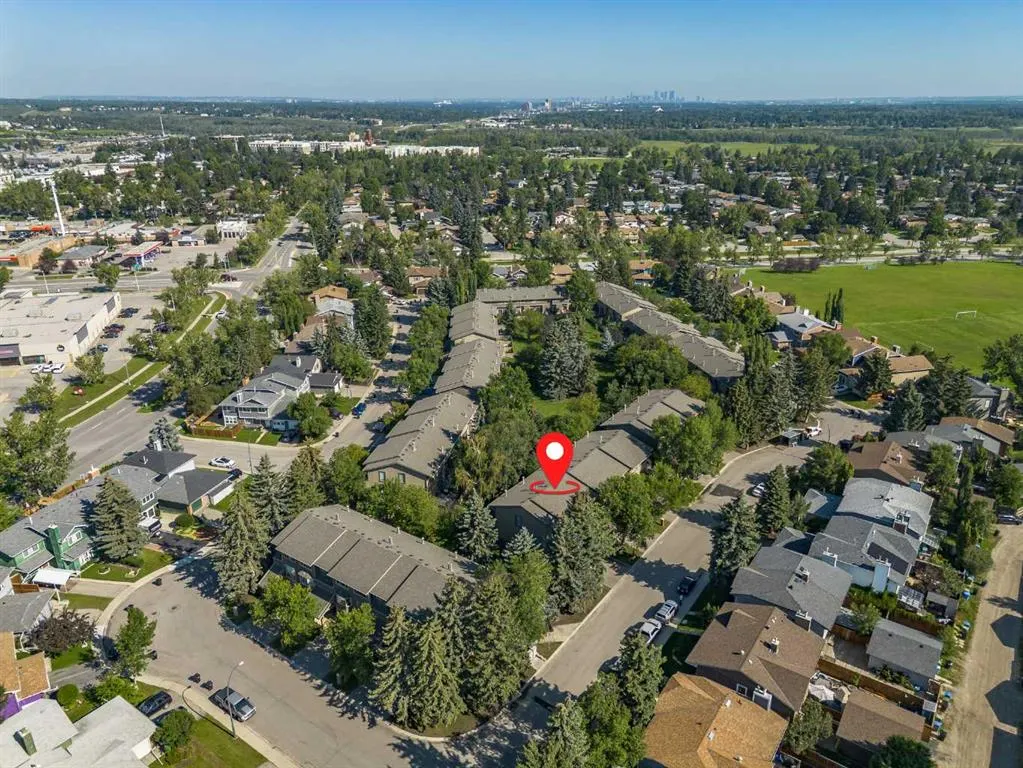 99 Midpark Gardens SE, #25