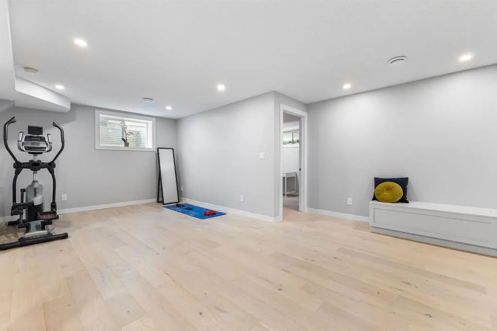 260 West Creek Circle