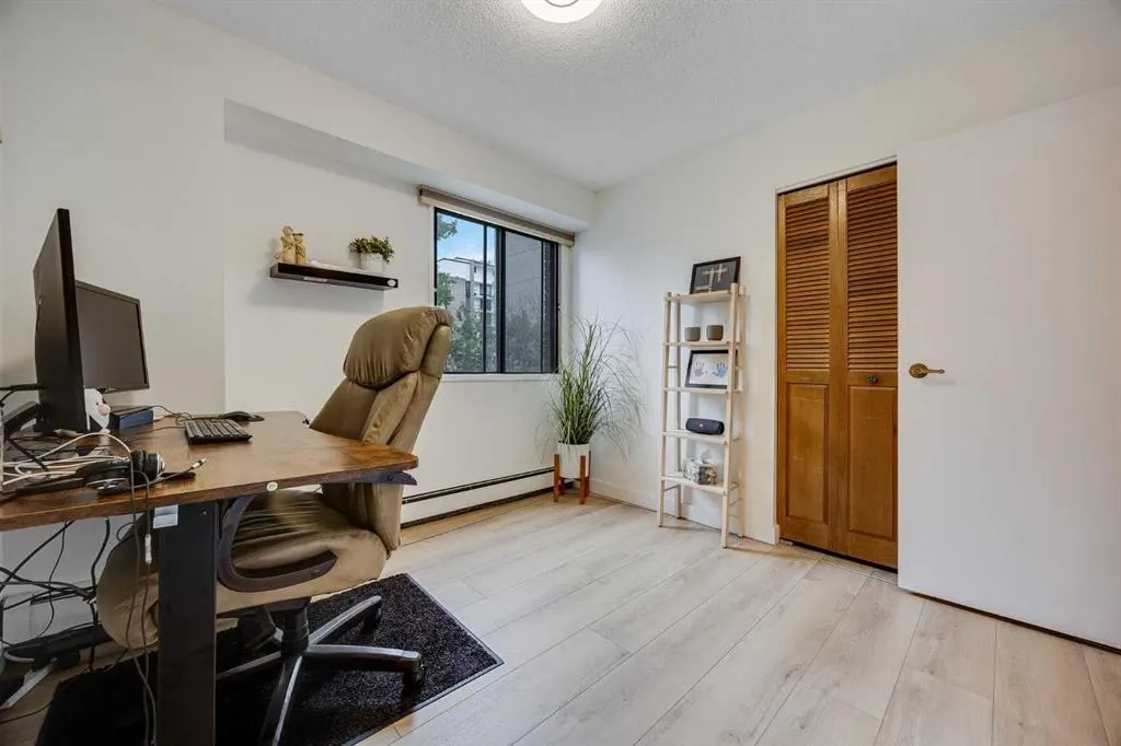330 15 Avenue SW, #306