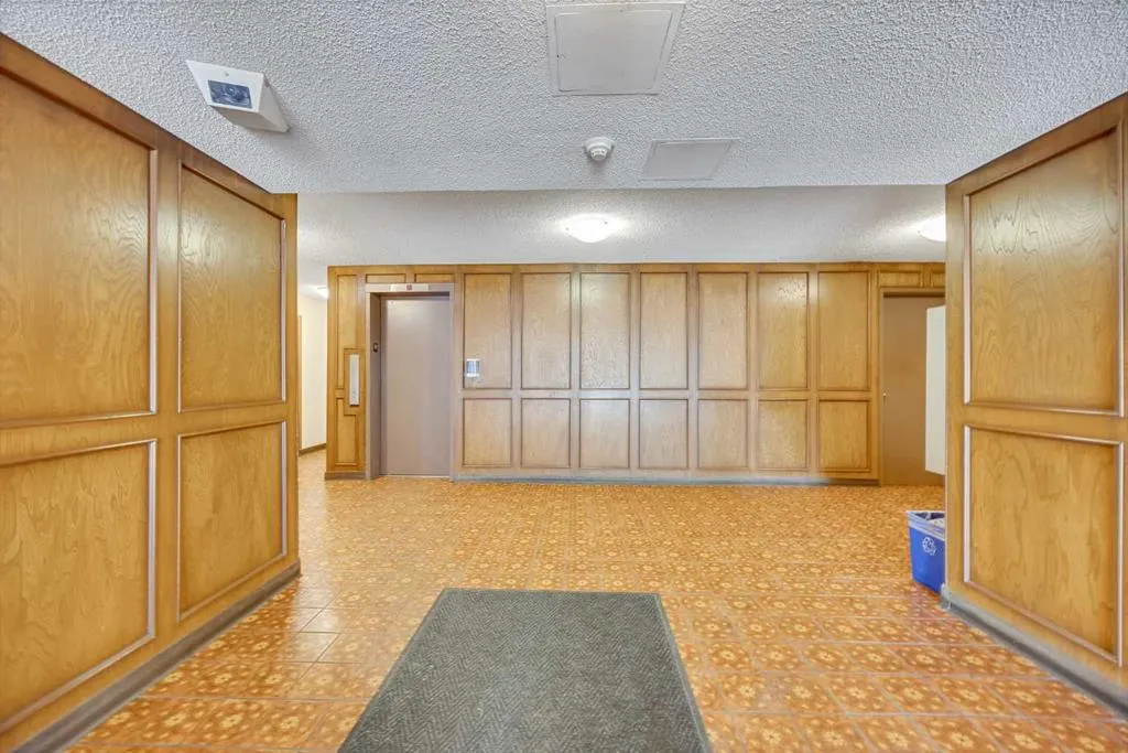 330 15 Avenue SW, #306
