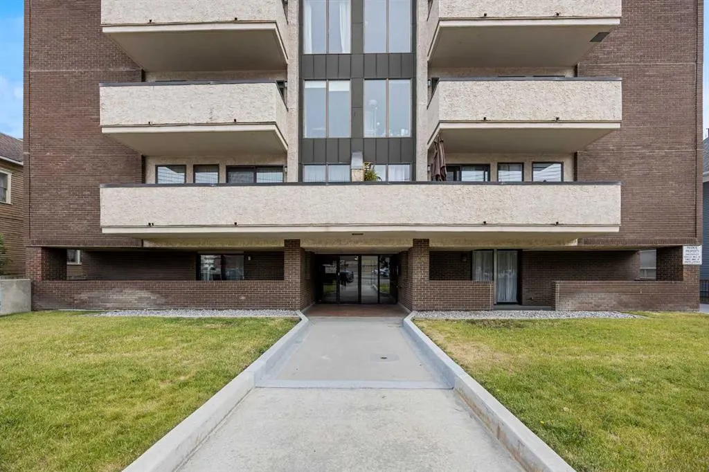 330 15 Avenue SW, #306