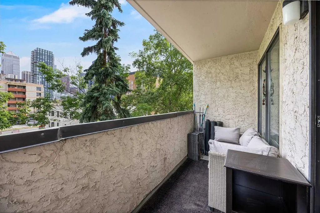330 15 Avenue SW, #306