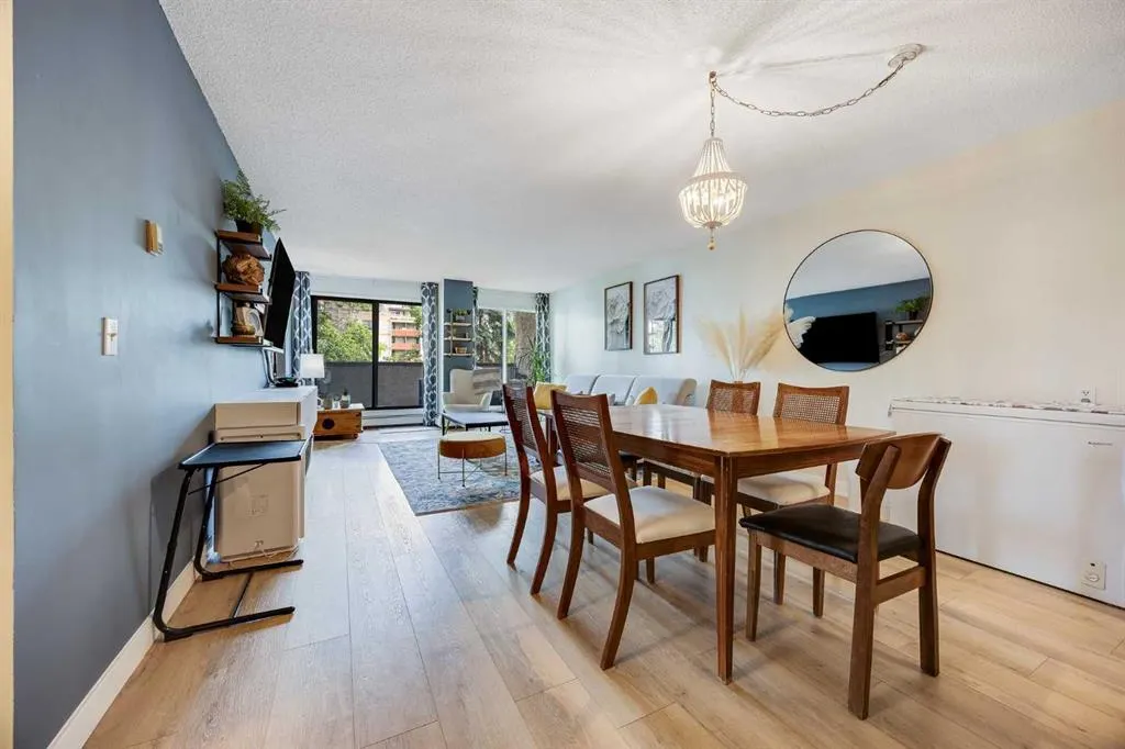 330 15 Avenue SW, #306