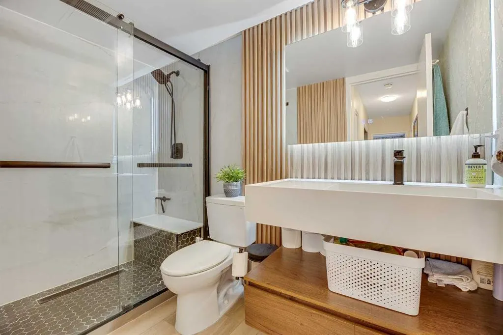 330 15 Avenue SW, #306