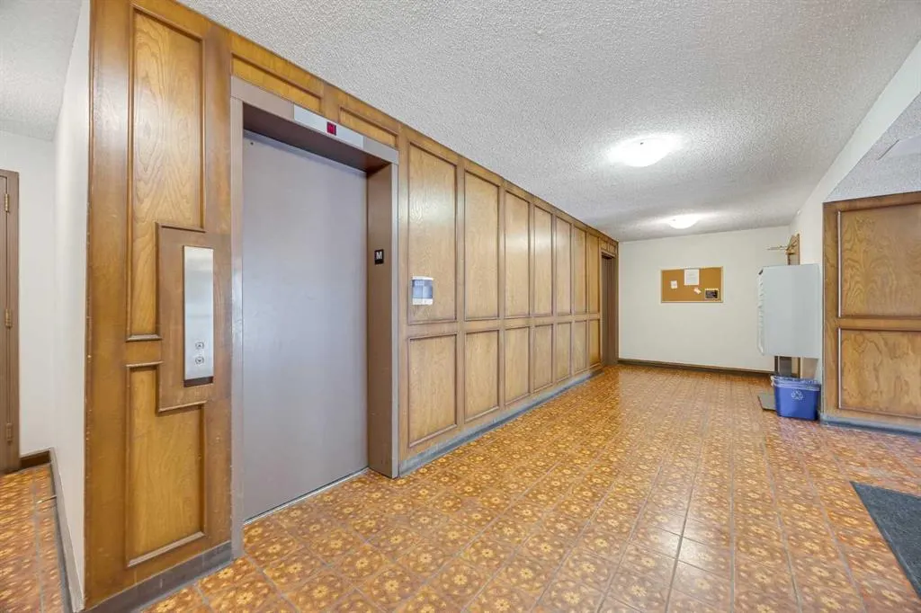 330 15 Avenue SW, #306