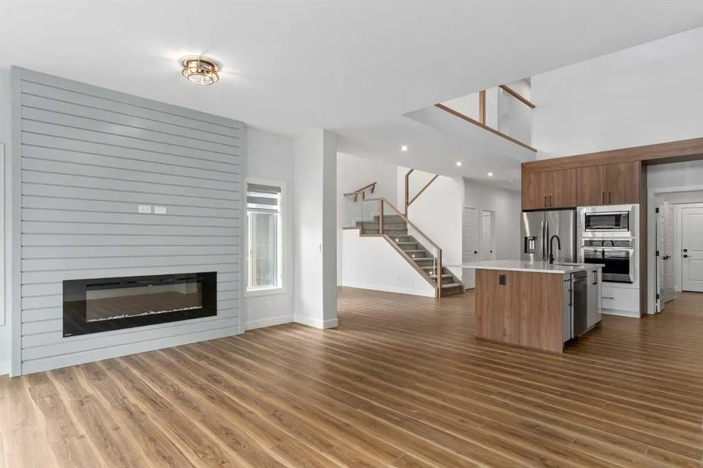 488 Rivercrest View