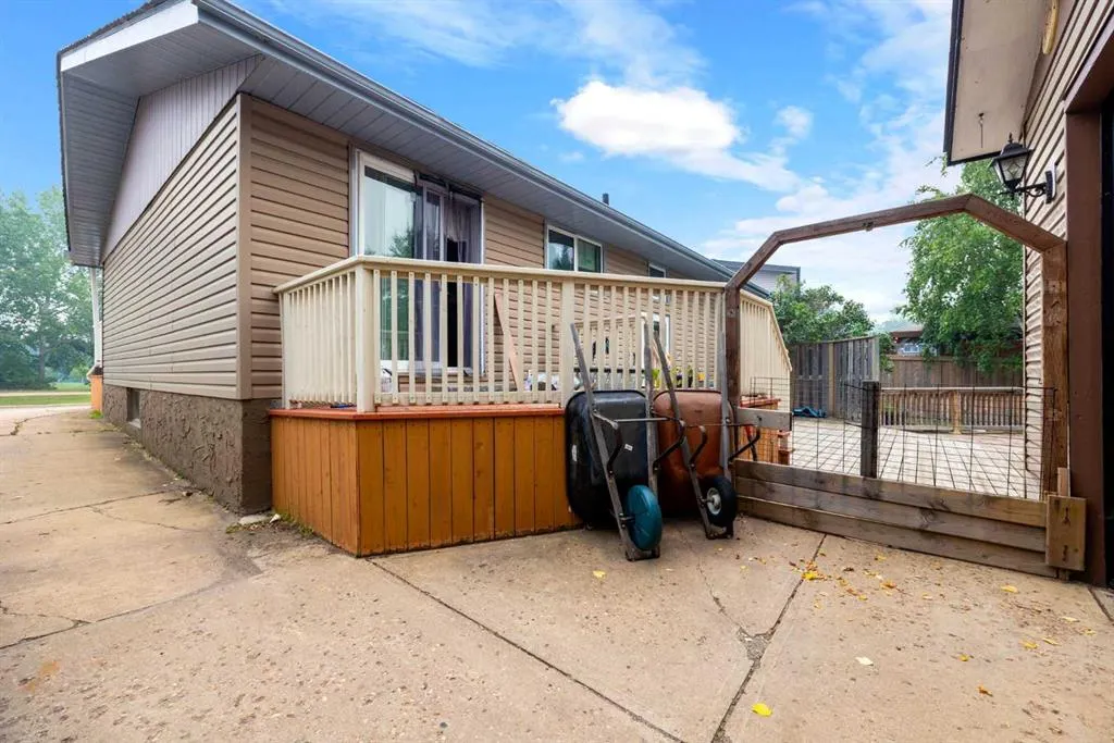 109 Hillcrest Drive