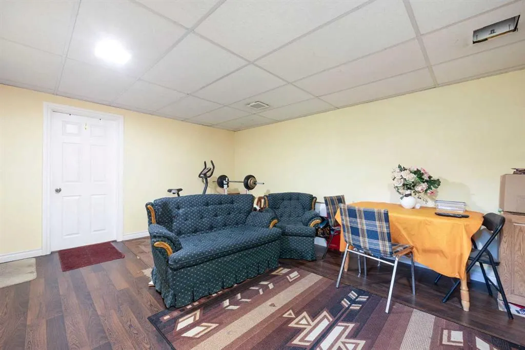 109 Hillcrest Drive