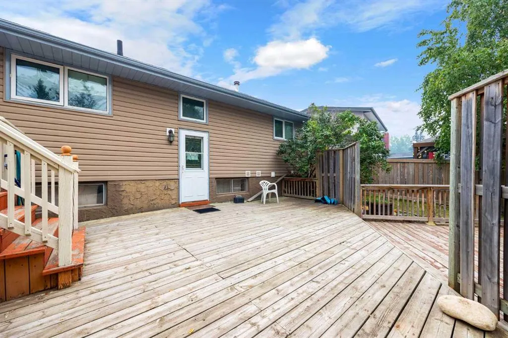 109 Hillcrest Drive