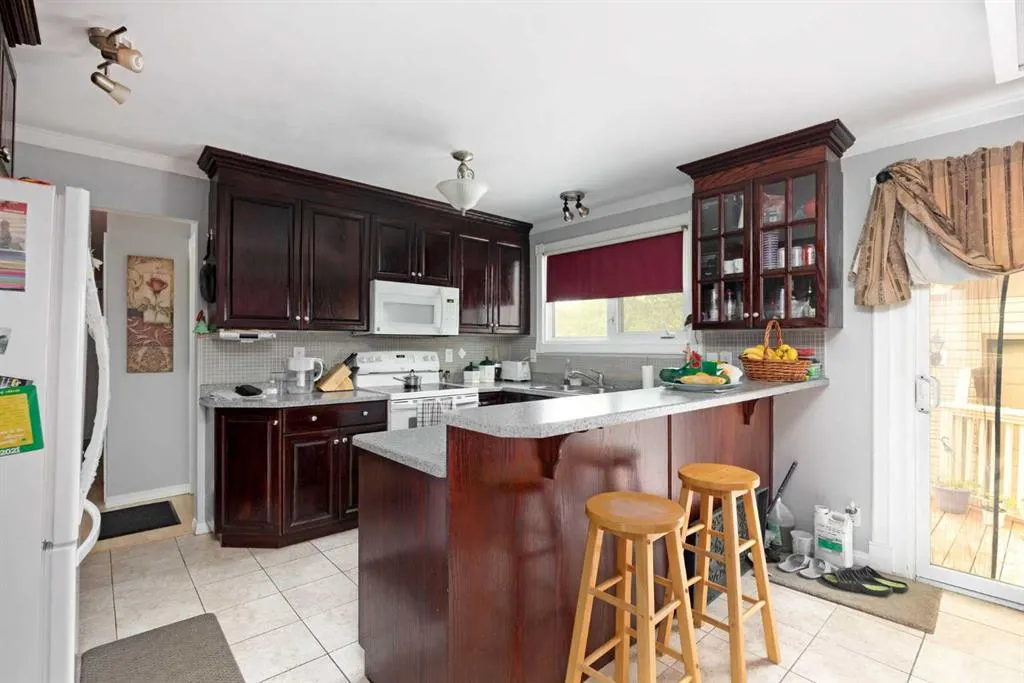 109 Hillcrest Drive