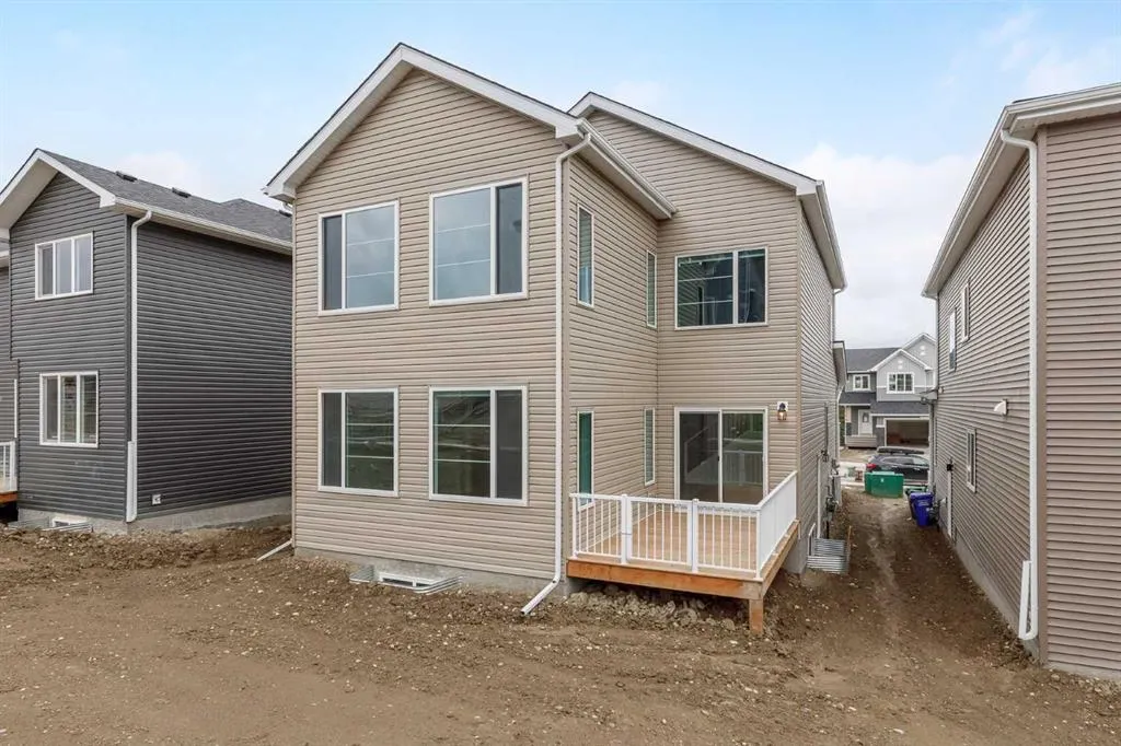 476 Rivercrest View