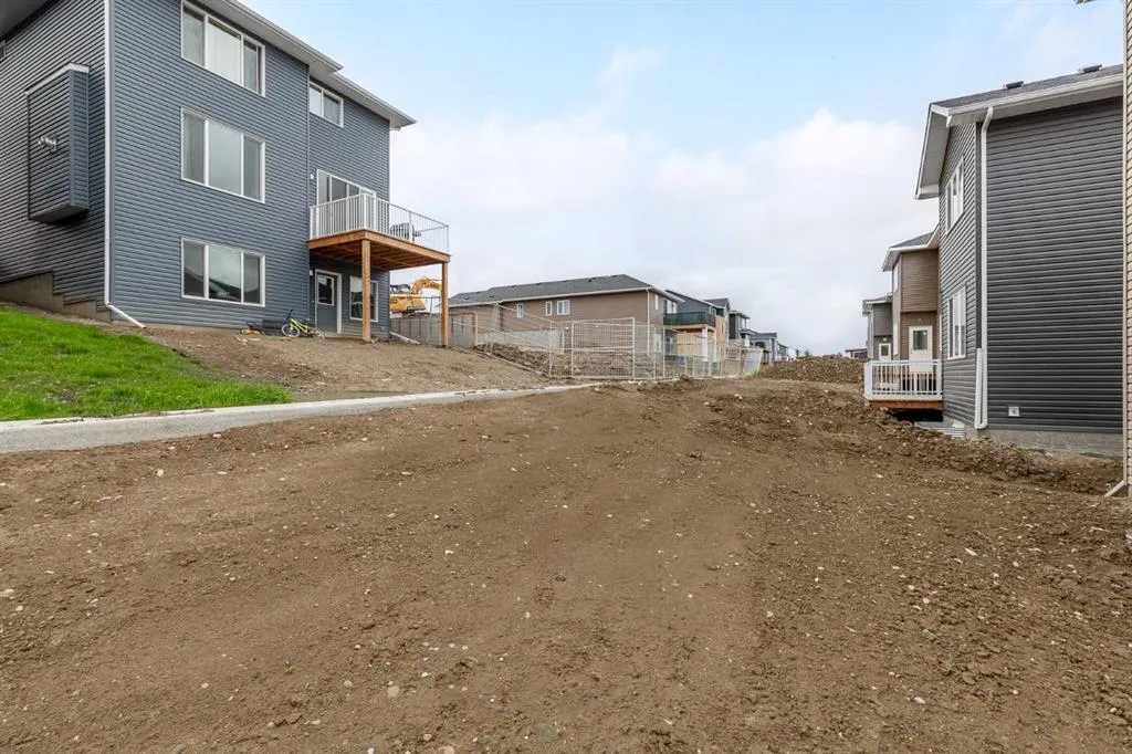 476 Rivercrest View