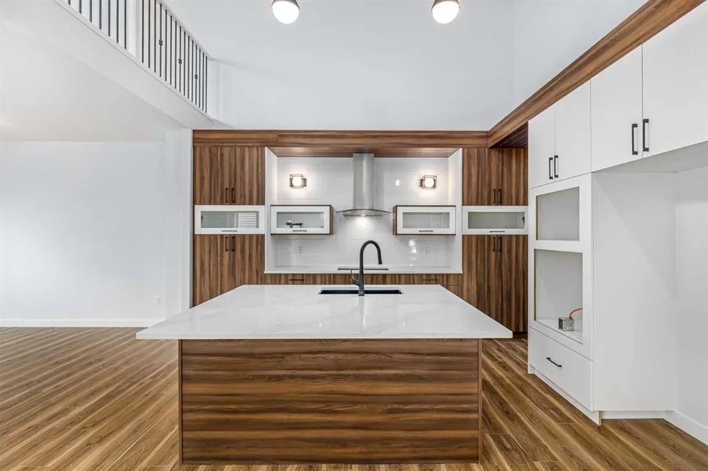 476 Rivercrest View