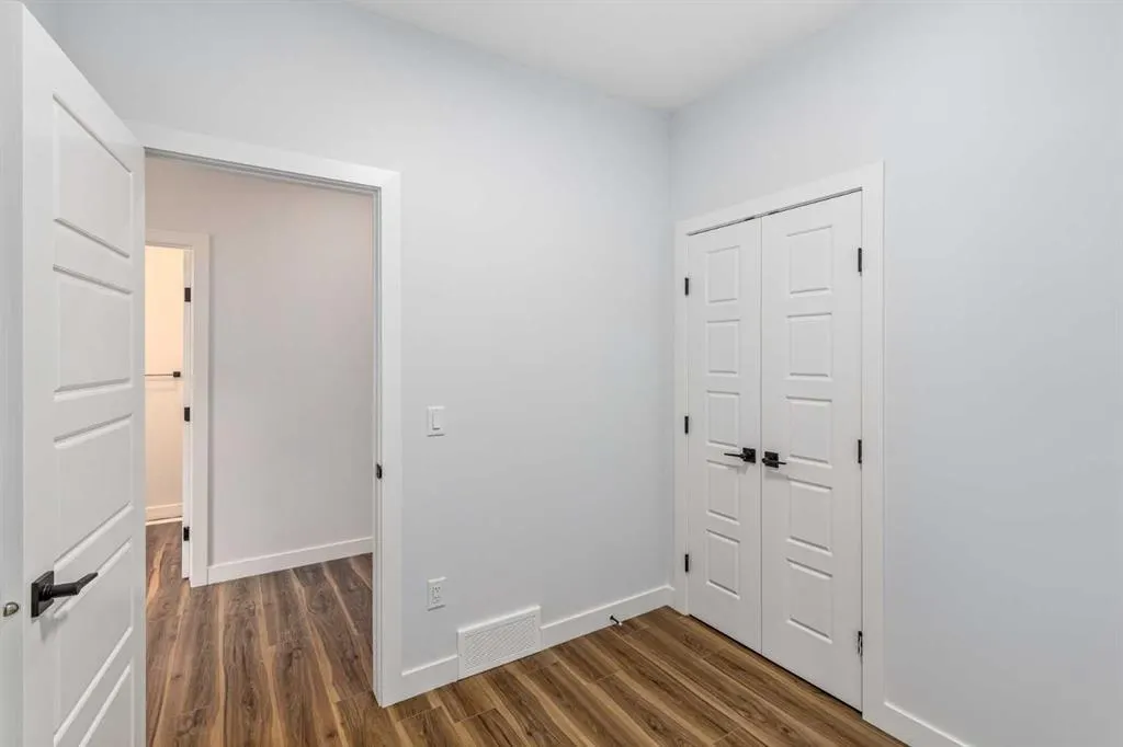 476 Rivercrest View