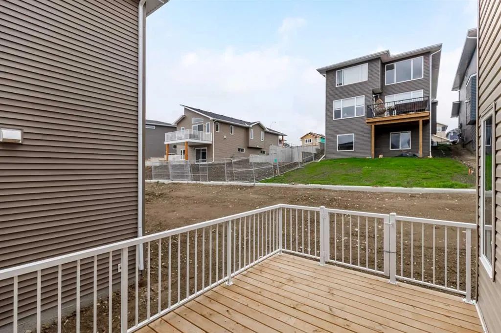 476 Rivercrest View