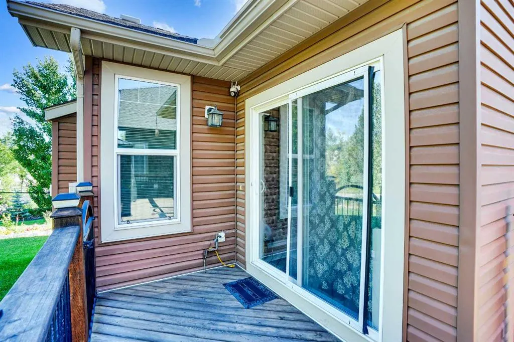 121 magenta Crescent