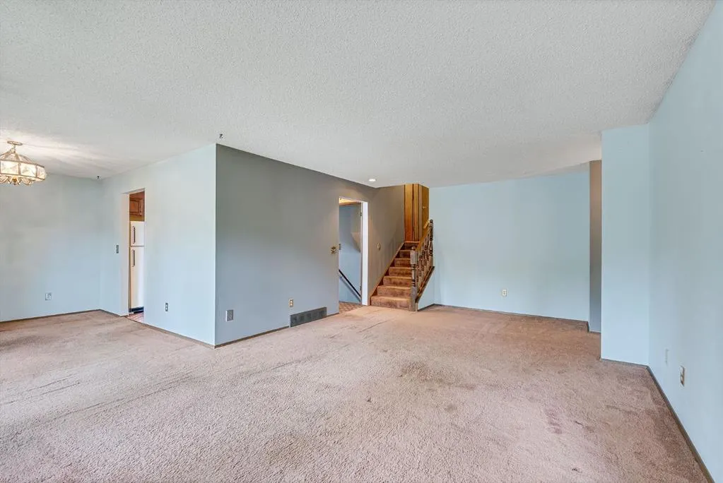 40 Edgeford Road NW