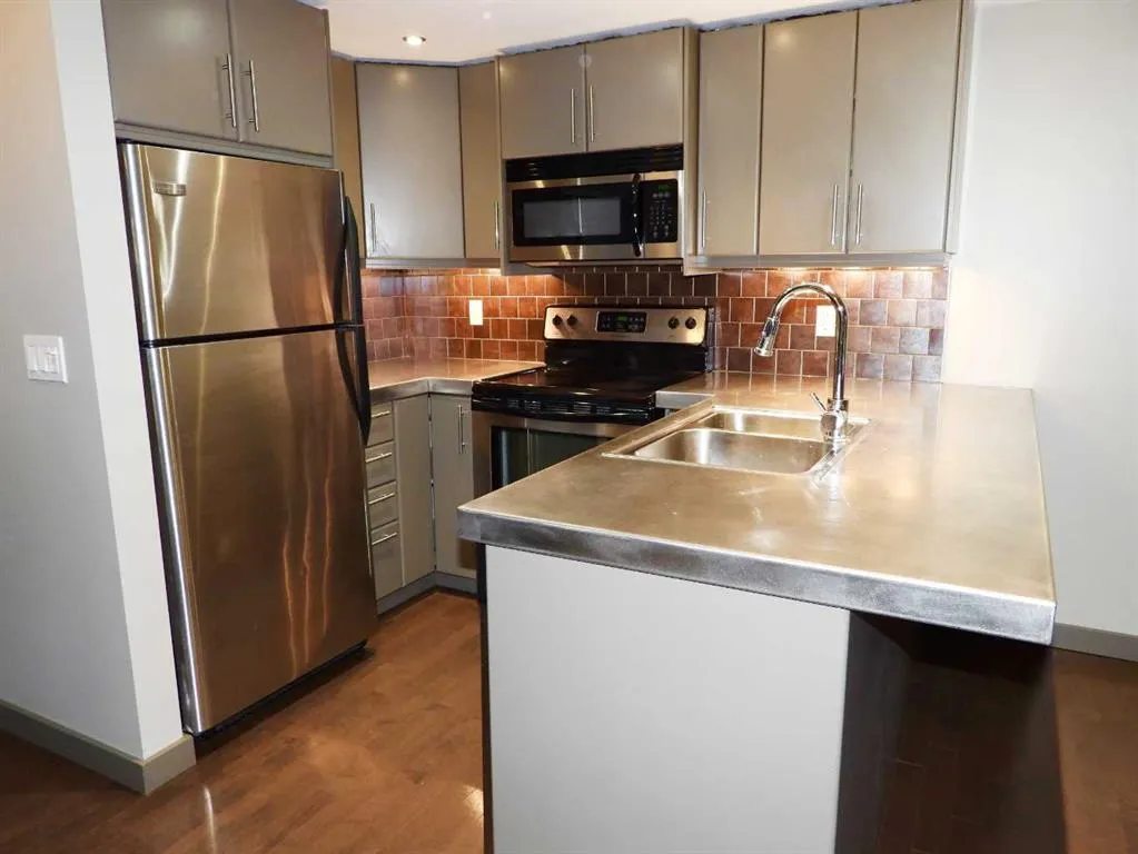 2411 29 Street SW, #104