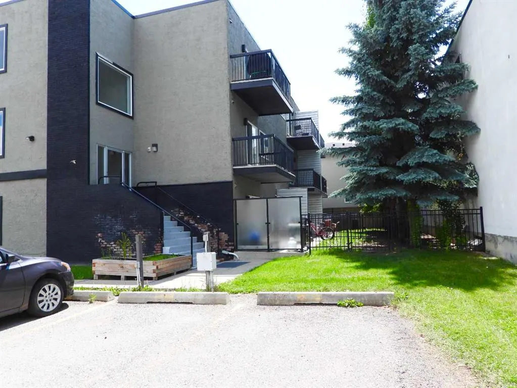 2411 29 Street SW, #104
