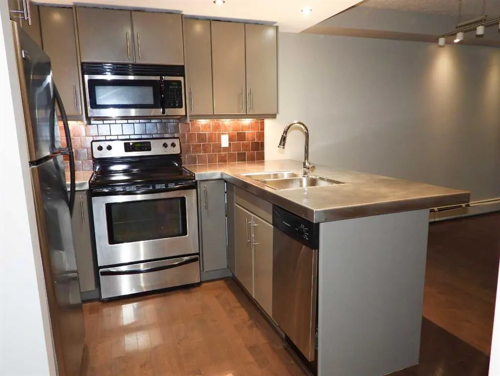 2411 29 Street SW, #104