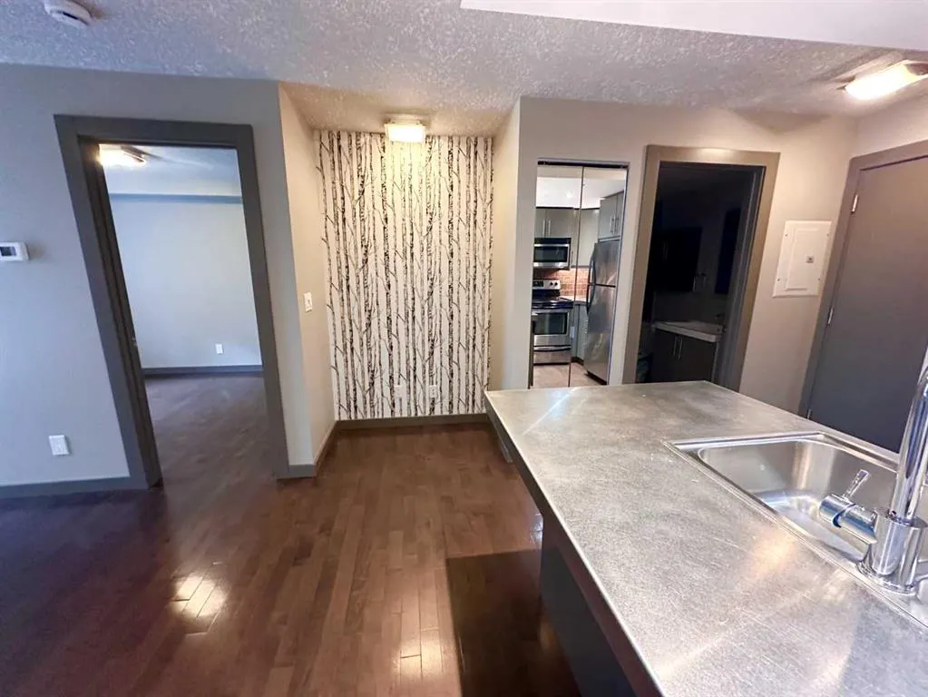 2411 29 Street SW, #104