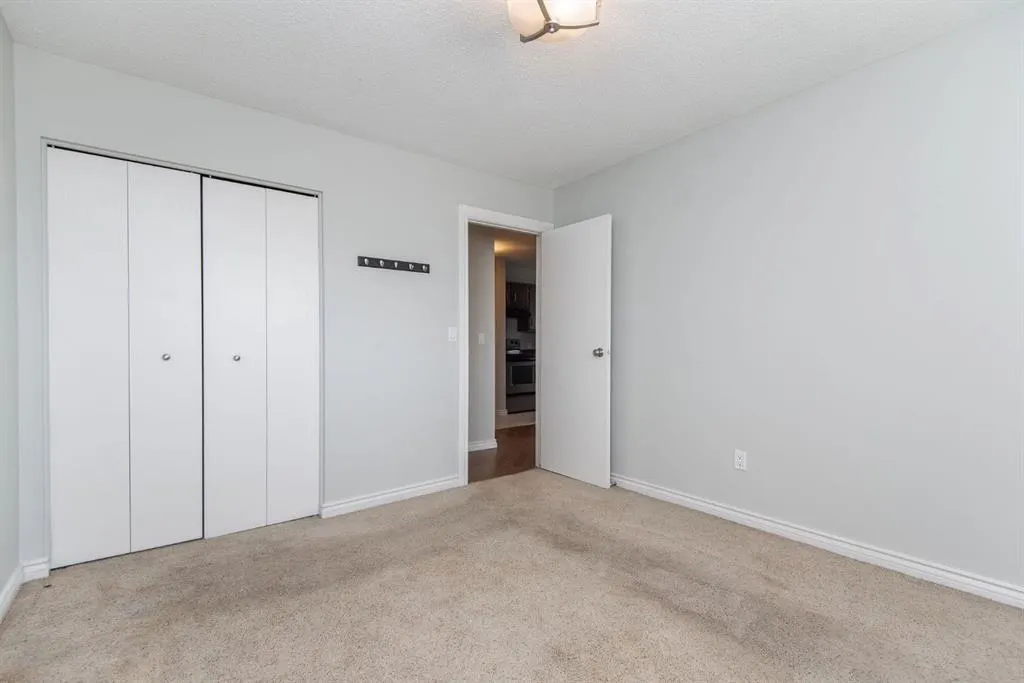 4722 44 Street, #201