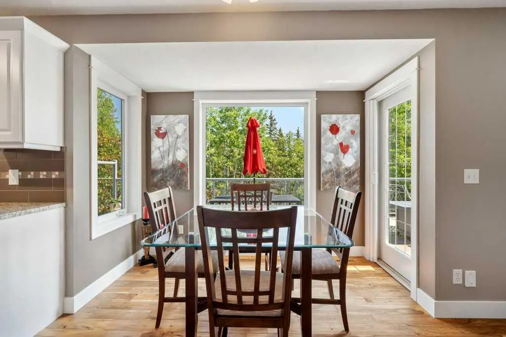 52 Bow Ridge Crescent