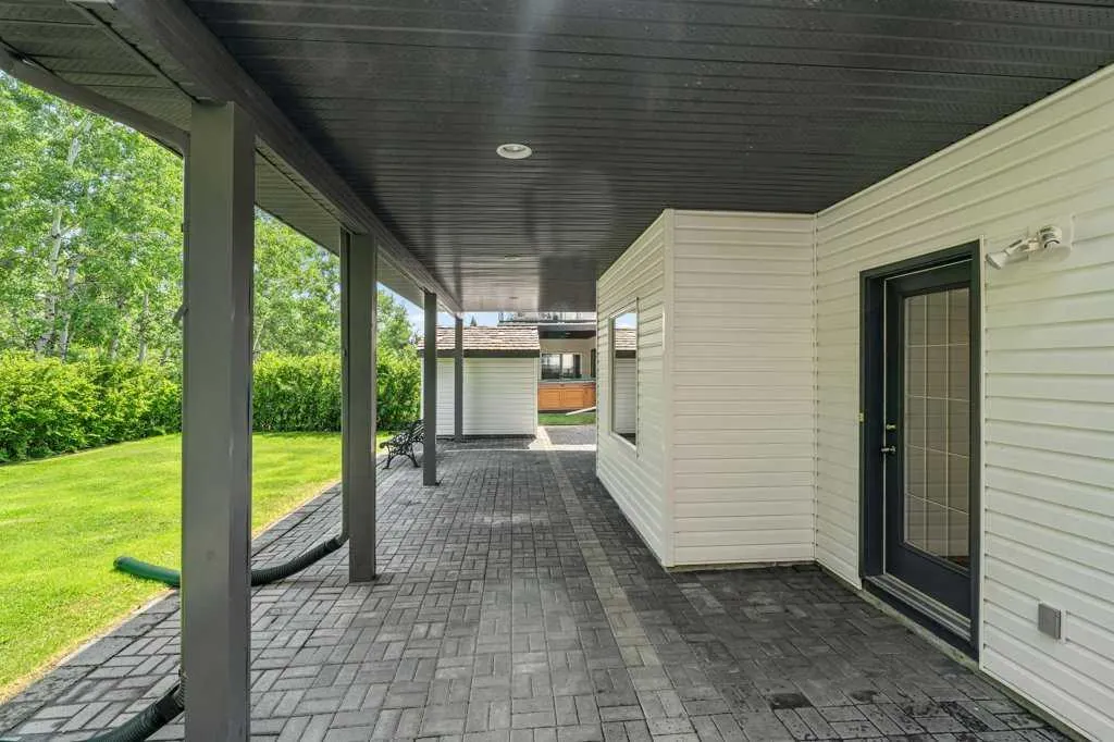 52 Bow Ridge Crescent