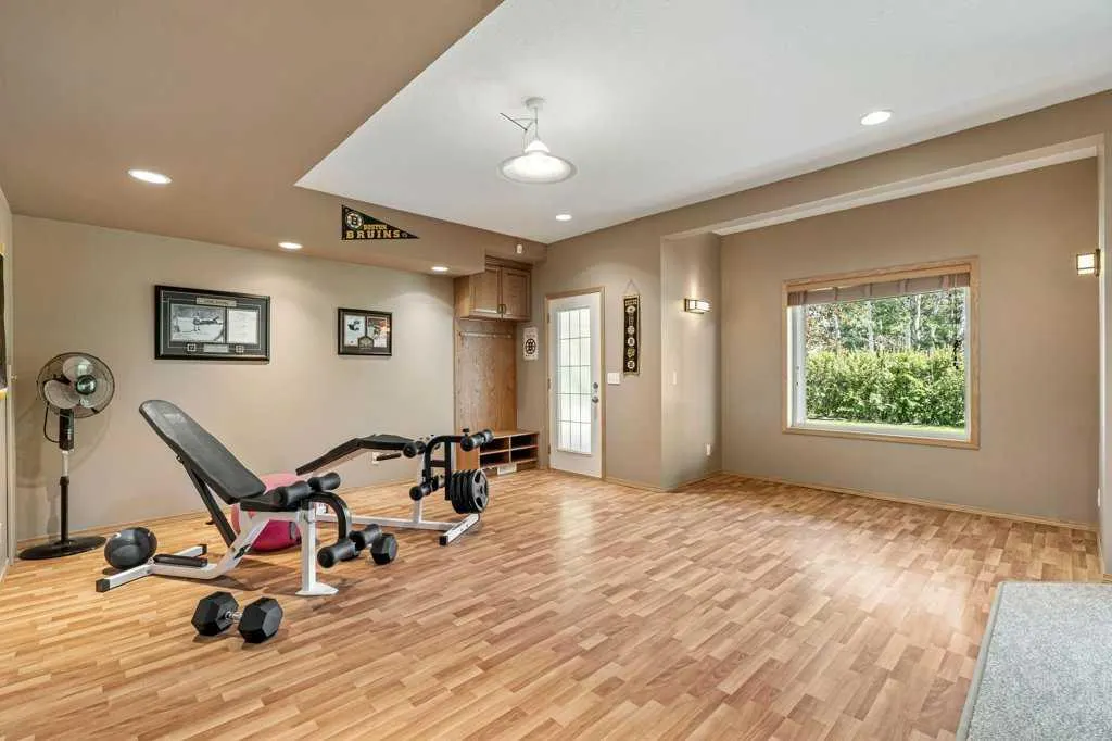 52 Bow Ridge Crescent