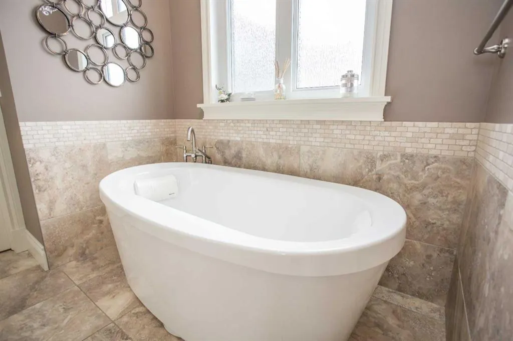 32 Sagewood Close