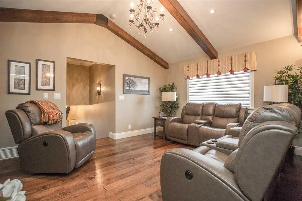 32 Sagewood Close