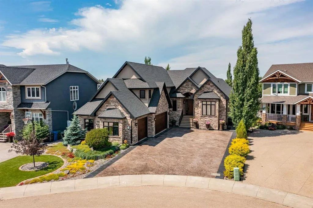 32 Sagewood Close