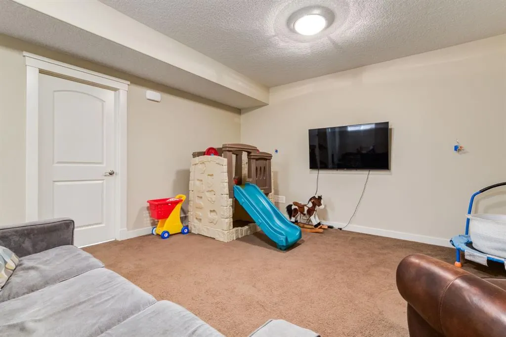 35 Cranarch Circle SE