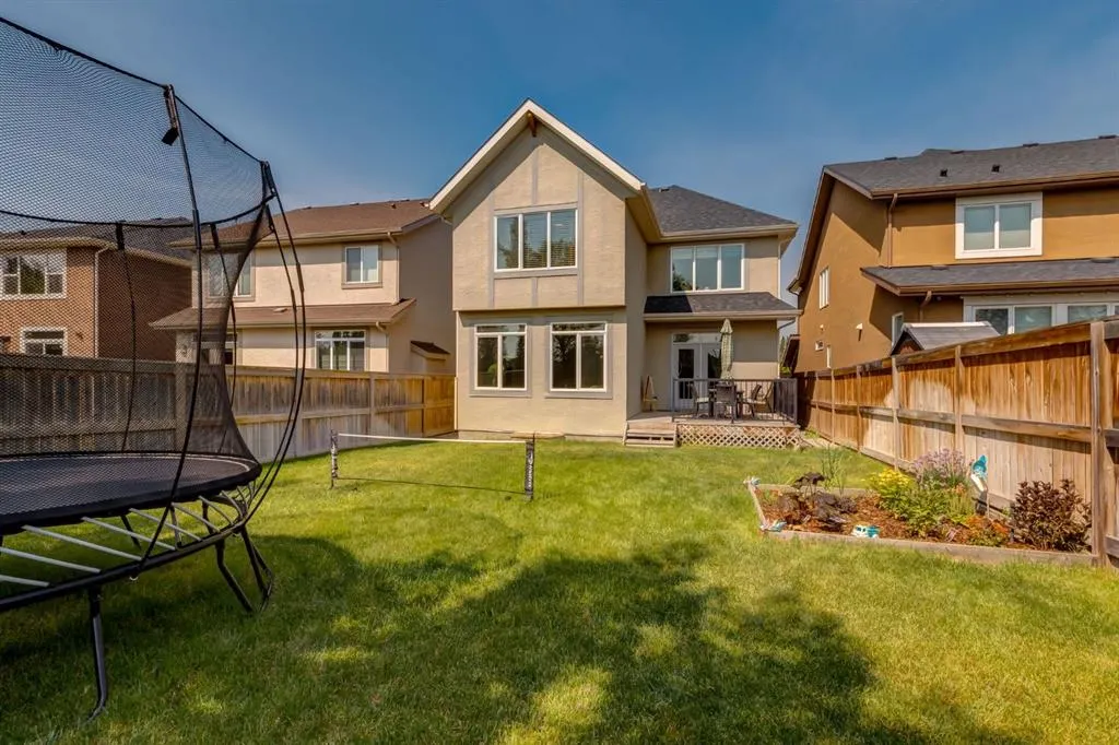 35 Cranarch Circle SE