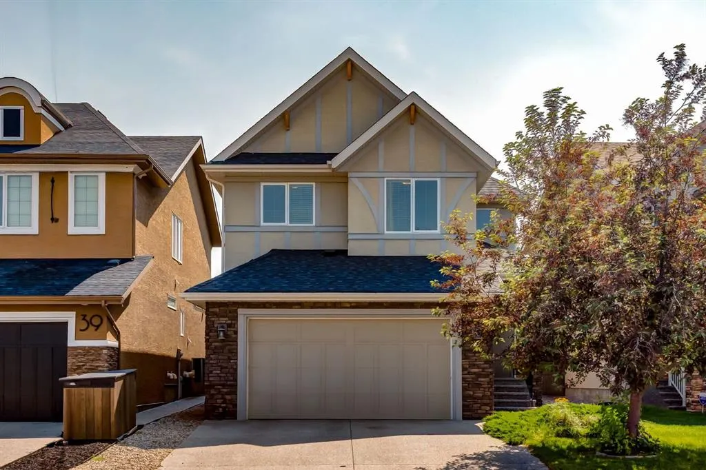 35 Cranarch Circle SE